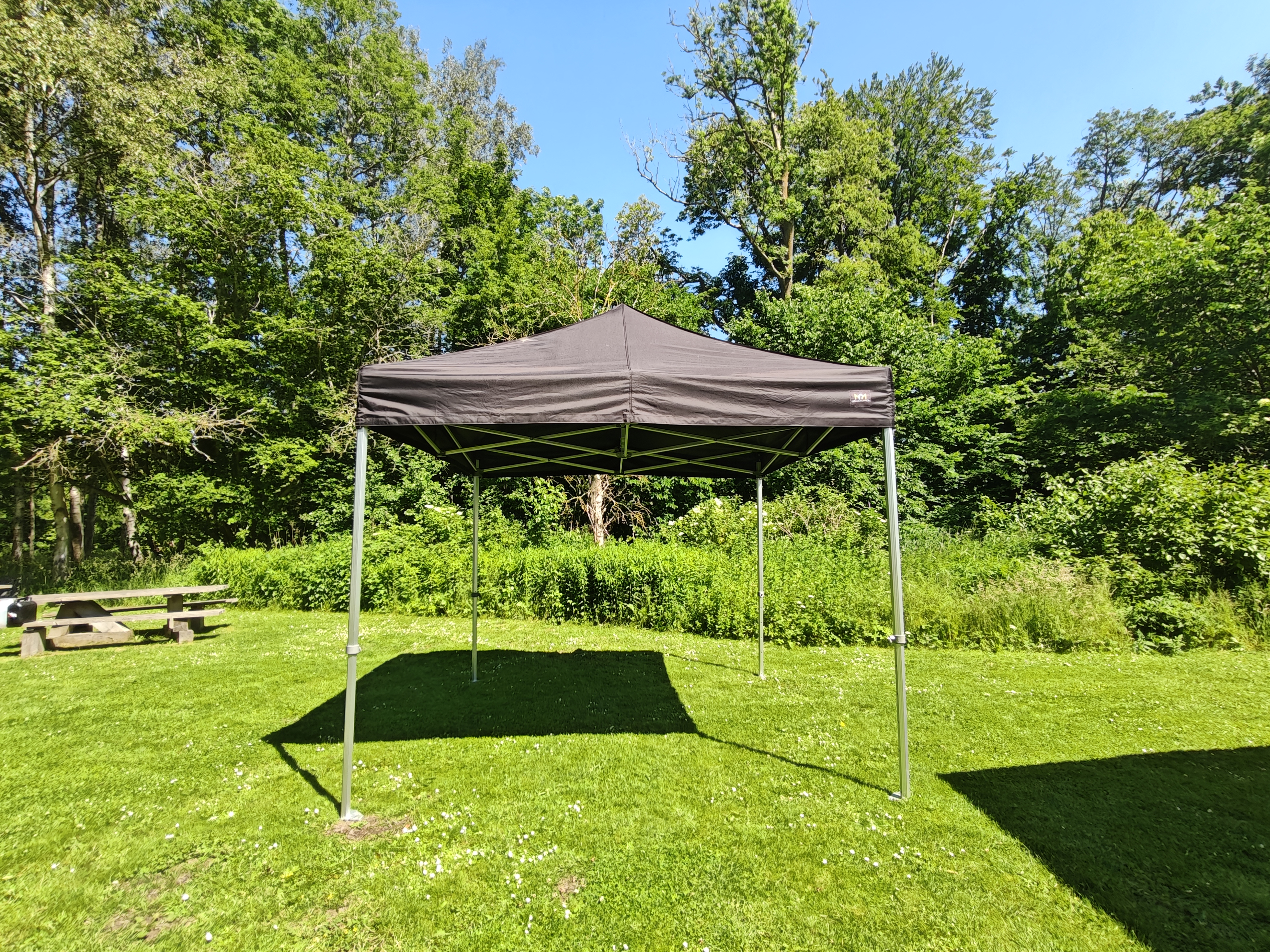 Sort pavillon 3x3 image 0